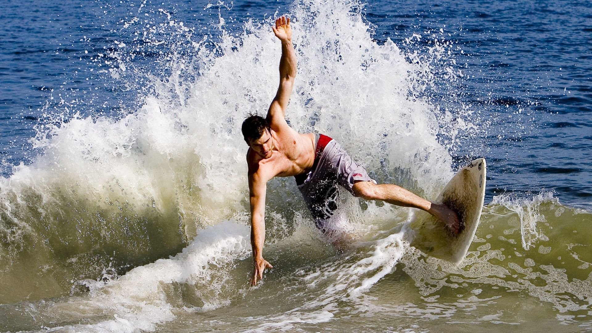 独行侠核心前锋连续命中远投展现强大信心,独行侠首发控卫